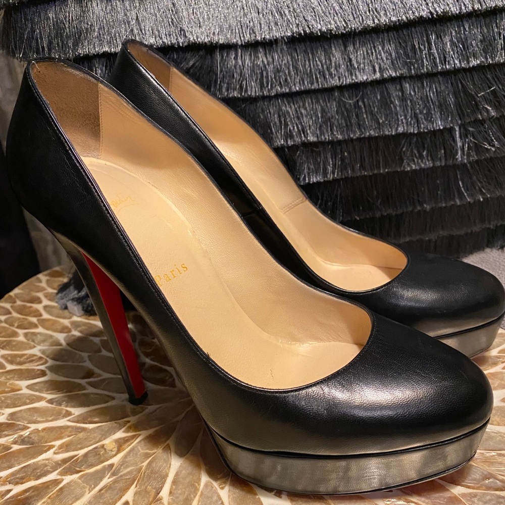 Classic black leather Christian Louboutin heals